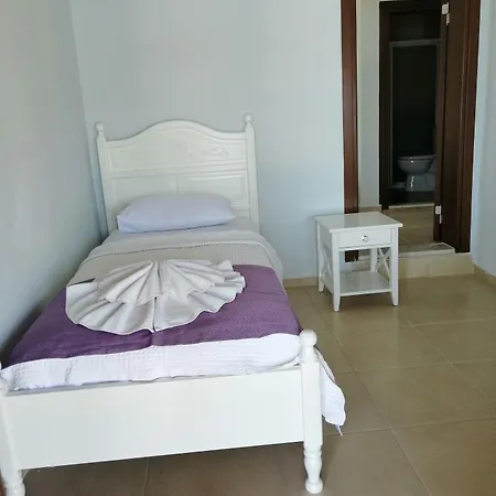 Szálloda Salkim Sahil Evi Selimiye